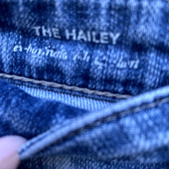 AG Adriano Goldschmied Women's Denim Hailey Ex-Boyfriend Roll-up Short Sz 26R - Picture 6 of 8